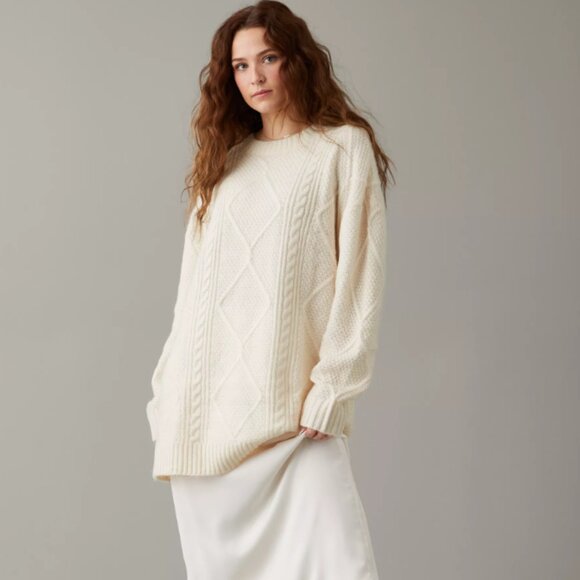 American Eagle Cable Knit Oversized Sweater - Picture 1 of 13